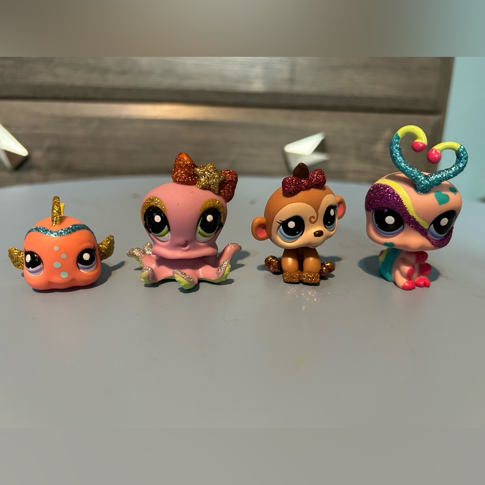 Littlest Pet Shop Sparkly Fish, Octopus, Monkey and Lovebug 2352 2140 2347 2151